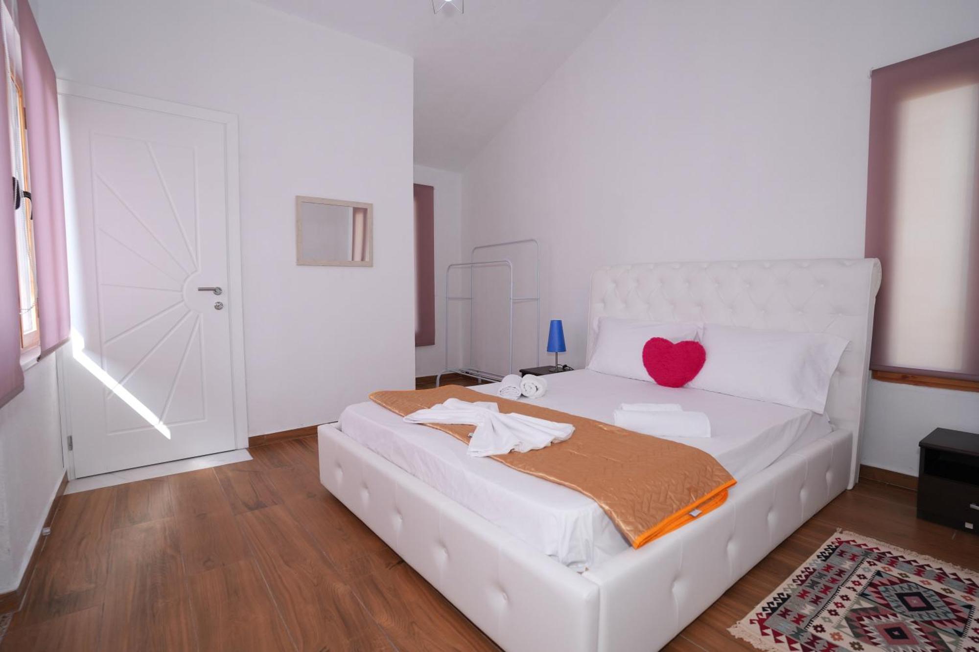 The View Rooms And Terrace Gjirokaster Exterior photo